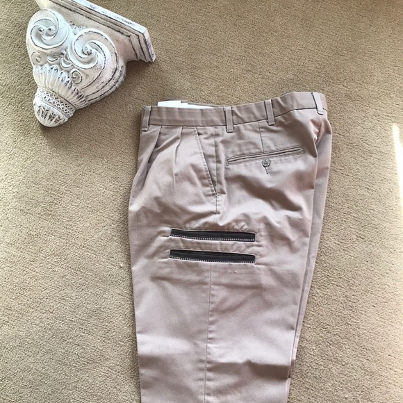 RIVERSIDE Khaki Work Pant, Pleated front, Cargo Pockets 34” waist x 30” length - Picture 5 of 7